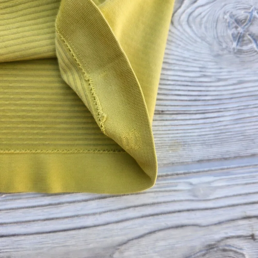 (8) Lululemon Swiftly Tech Long Sleeve Top